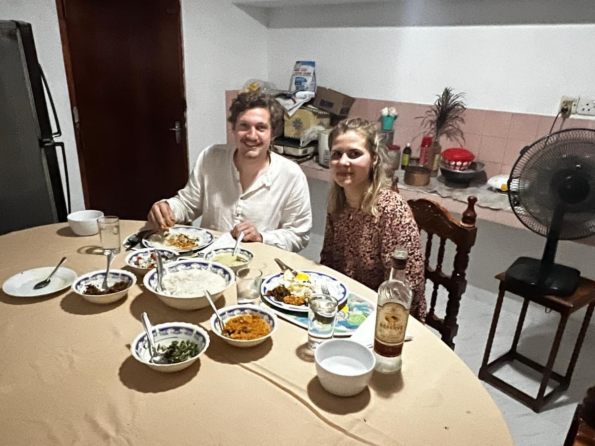 Summer Ridge - Homestay Ratnapura Esterno foto