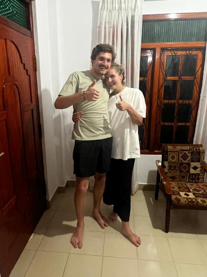 Summer Ridge - Homestay Ratnapura Esterno foto