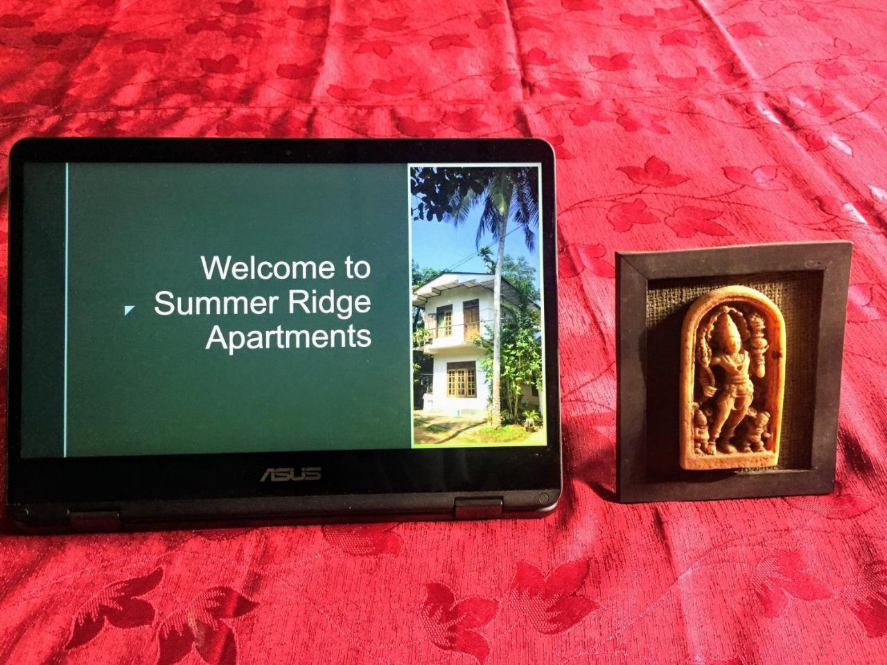 Summer Ridge - Homestay Ratnapura Esterno foto
